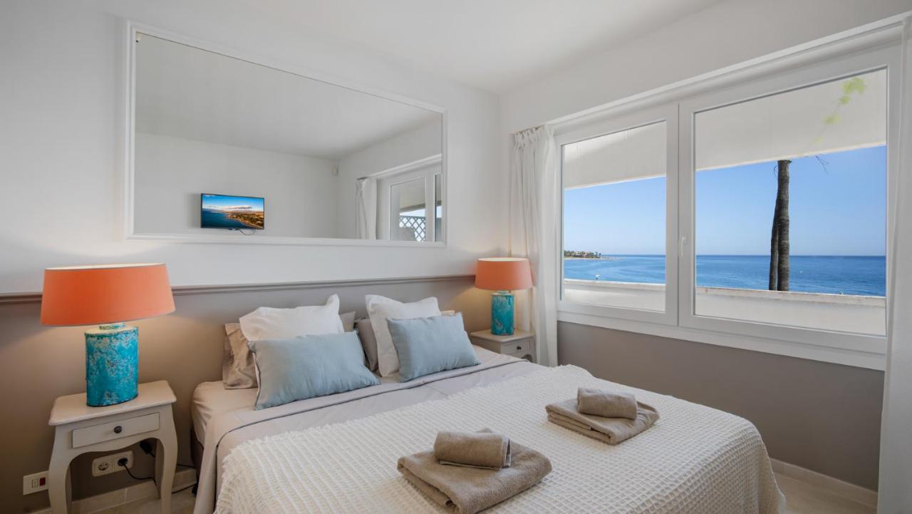 Beach-Line Apartment With 3 Bedrooms In 에스테포나 외부 사진