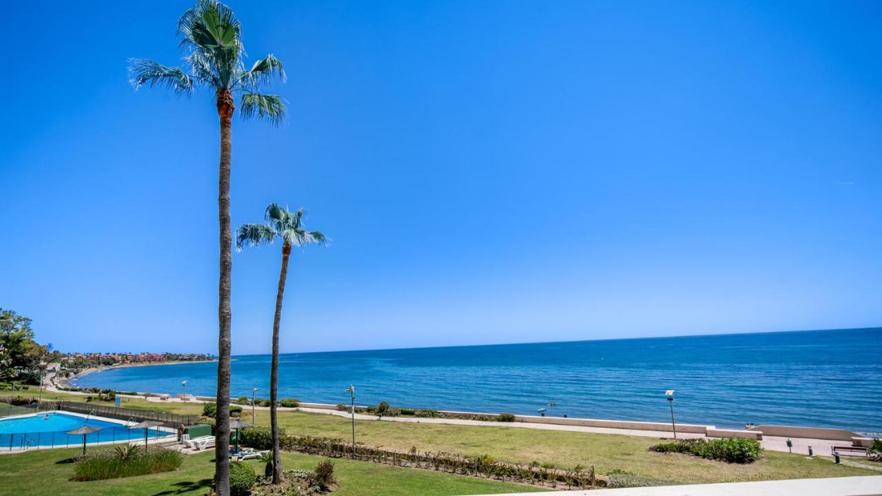 Beach-Line Apartment With 3 Bedrooms In 에스테포나 외부 사진